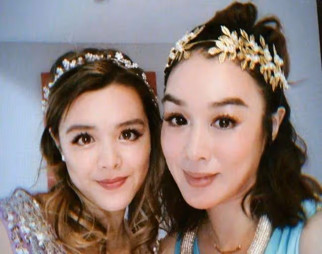 鍾麗緹23歲女兒拍性感大片!穿鏤空衫秀好身材,曾獲選美比賽亞軍