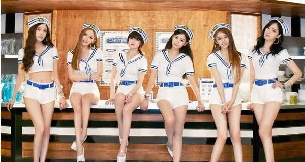巔峰時比肩少女時代，王思聰為其豪擲160萬，卻因公司欺壓難翻紅