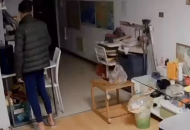 男子責罵妻子連兒子都管不好,被兒子懟:啥都歸她管,你要累死她