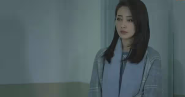我給爸爸雇了個保姆,安裝監聽後,我才知道她的目的