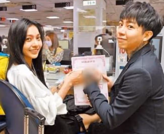 34歲男星二婚10月被曝出軌！與美女出海過夜，曾放話想娶12個老婆