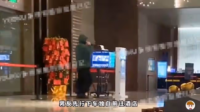 闞清子與男友現身機場,新男友顏值遭質疑,被指跟紀凌塵沒法比