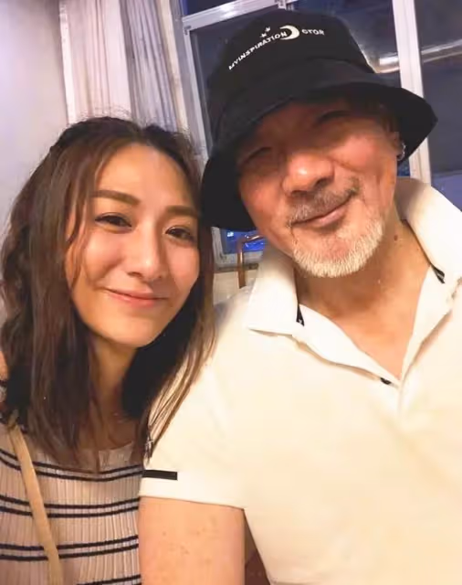 34歲星二代官宣戀情,母親曾飾演「李莫愁」,姨母是實力女星米雪