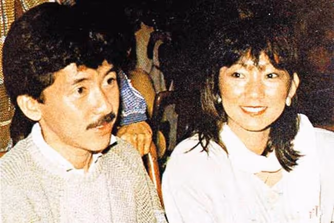 林子祥兒子曬照為生母慶生,爸媽離婚後同框不尷尬,摟肩表現親密