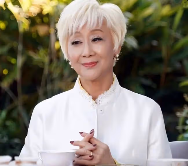老戲骨陳曼娜稱不會教育孩子!子女卻雙雙考入名校,畢業後成名醫
