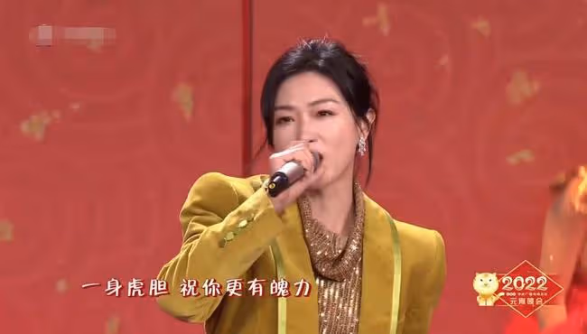 央視元宵晚會6大看點!馬凡舒口紅色號火了,金晨毛曉彤同台比美