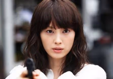 李奈映：與裴勇俊傳出緋聞，37歲嫁男神元彬婚禮只花6000塊