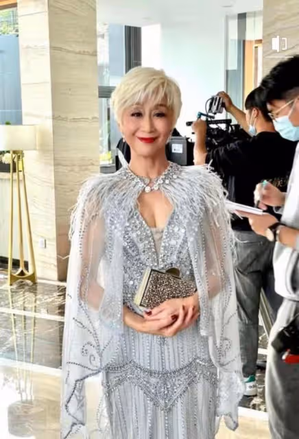人生勝利組!香港知名女星被傳其身家過億,投資有道自曝未曾虧過