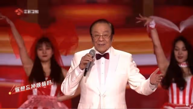 元宵晚會亮點合集:中國女足齊唱鏗鏘玫瑰,baby假唱痕跡太明顯