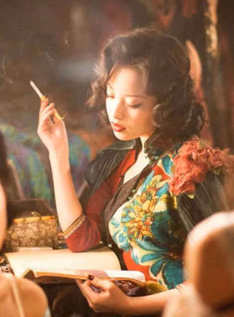 倪妮當年被張藝謀一眼相中的原因，她身上的美勾人心魄