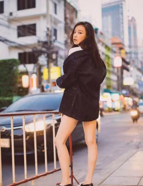 倪妮當年被張藝謀一眼相中的原因，她身上的美勾人心魄