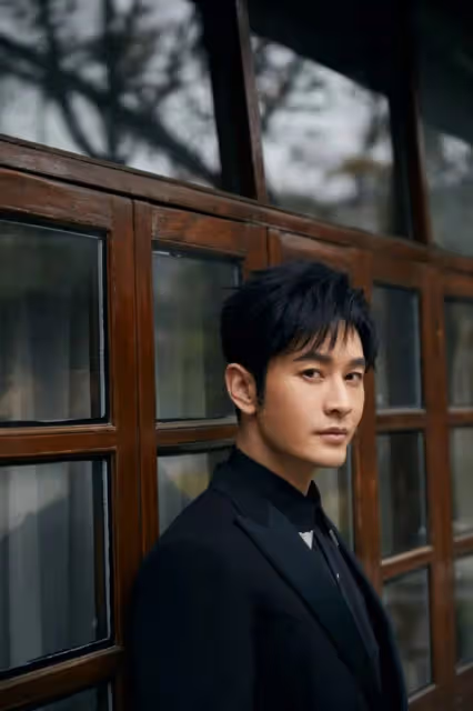 娛記說:黃曉明baby藕斷絲連?宋軼郭麒麟的瓜?楊冪唐嫣拒絕和解?鹿晗冷落陳赫?