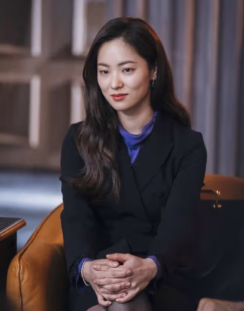 親哥哥一張照片,送她演員出道,現如今躋身韓國一線女星!