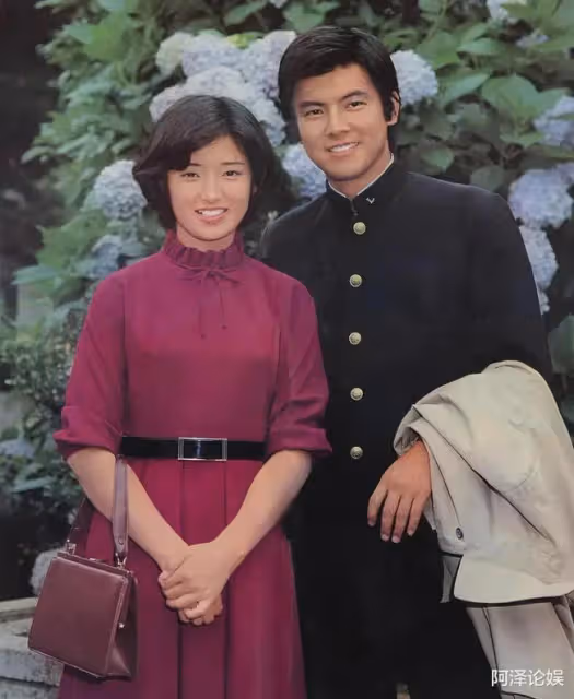 「極致東方美男」結婚42年零緋聞,網友:難怪能讓亞洲女神愛一輩子