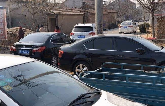 父親打工聚少離多,兒子想要改變命運,努力多年仍是活成了父親