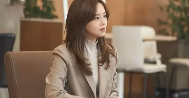 「閨女你眼瞎嗎？快讓女婿把你弟買房的錢結了」「你哪有女婿？」