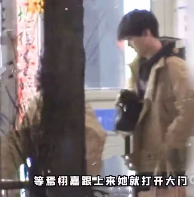 曝張子楓與焉栩嘉戀愛!疑穿情侶裝過夜,男方曾被曝腳踏多條船