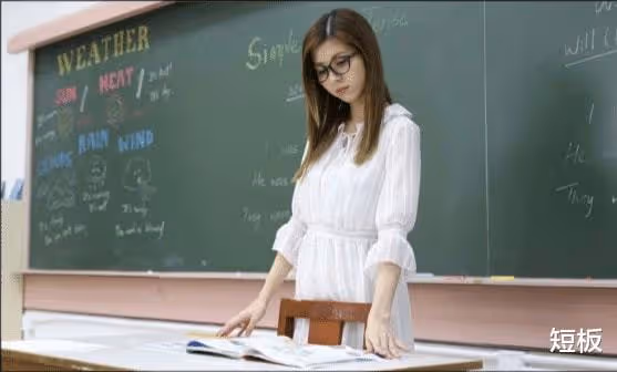 她是TVB「翻版王祖賢」，出道11年不溫不火，34歲閃婚，嫁入豪門