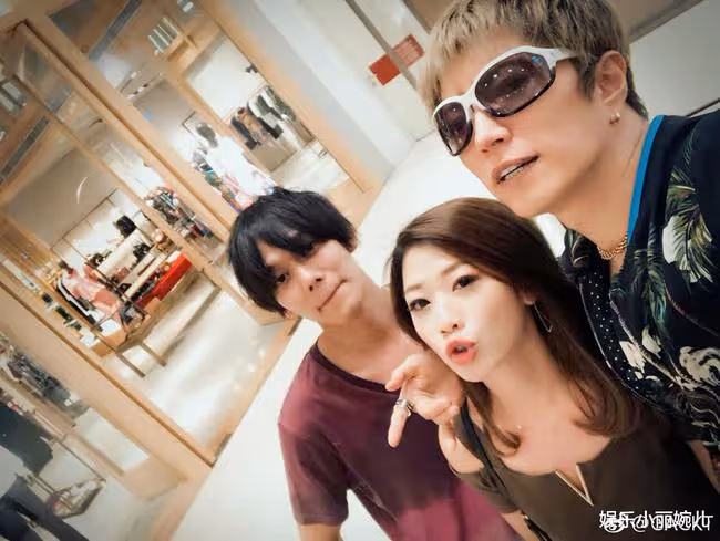 日本歌手「GACKT」被曝出軌女粉，她的丈夫考慮要對他進行提告