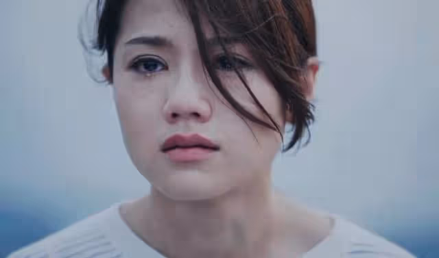 搖身一變!香港性感女神二度入圍角逐金像獎,從嫩模蛻變成准影后