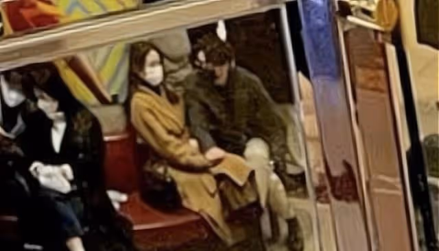 韓媒曝玄彬孫藝珍婚禮定在3月底,結婚請帖已寫好,一切保密