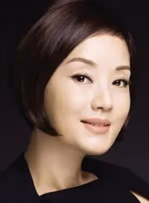 頂流三姐張美姬：被總統一眼相中，後遭第一夫人摘掉子宮逃亡國外
