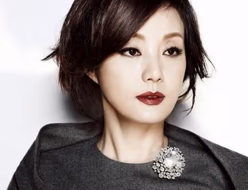 頂流三姐張美姬：被總統一眼相中，後遭第一夫人摘掉子宮逃亡國外