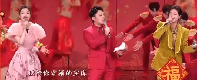 央視元宵晚會收視奪冠：王亞平太空彈琴，女足合唱成收視「王炸」