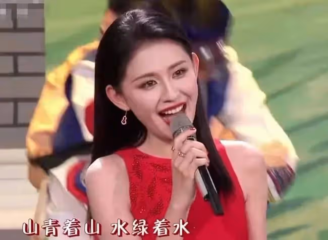央視元宵晚會收視奪冠:王亞平太空彈琴,女足合唱成收視「王炸」