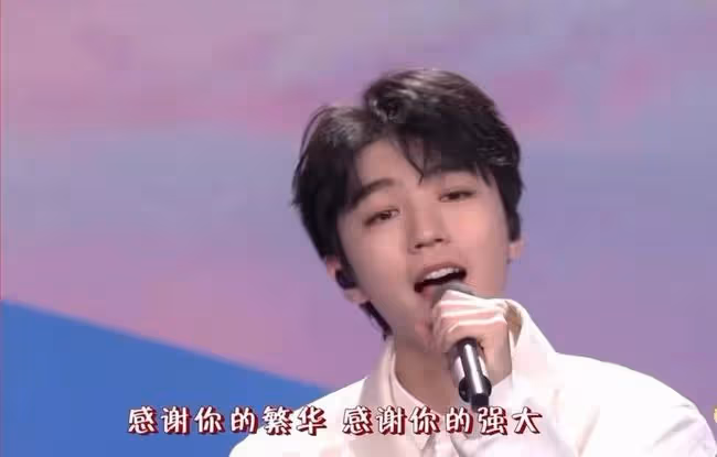央視元宵晚會收視奪冠:王亞平太空彈琴,女足合唱成收視「王炸」