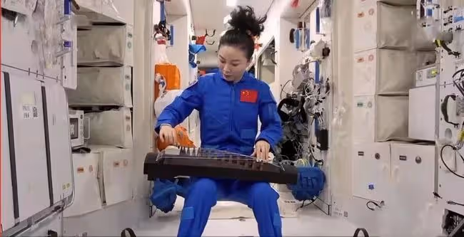 央視元宵晚會收視奪冠:王亞平太空彈琴,女足合唱成收視「王炸」