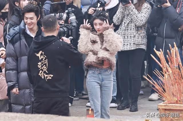 所謂「4K年的美女」上了熱搜,搞不清這個人怎麼火起來的
