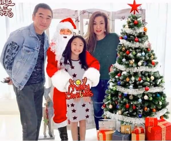 她獲選港姐因丑被罵3年,和丈夫相愛11年,孩子顏值讓港媒道歉
