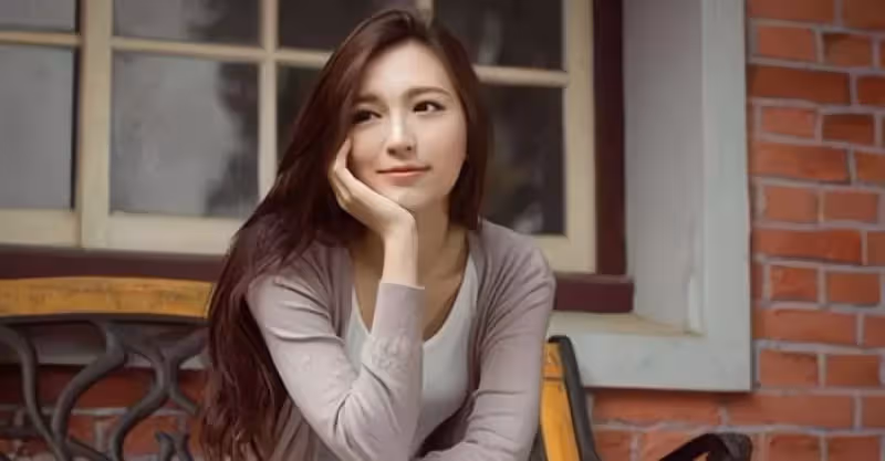 丈夫定完AA制，婆婆帶著小姑子來家過年，妻子：飯費2千，房租3千