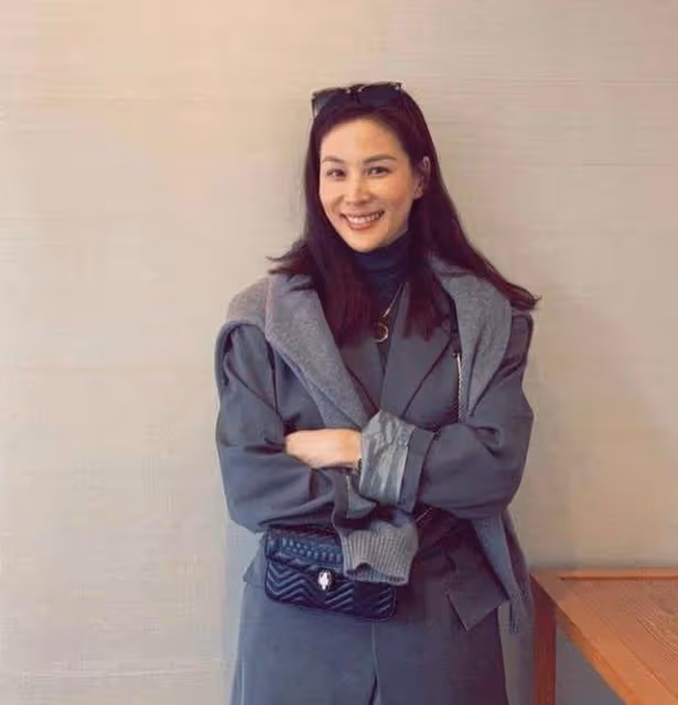 高小英:38歲嫁給張東健,如今怎樣了?