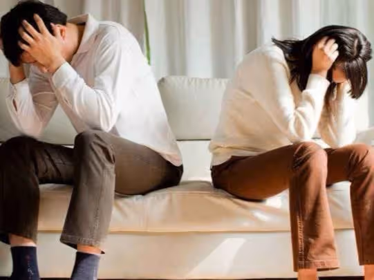 兒子找女兒借十萬買房,如今我讓女兒撕掉借條,女婿鬧離婚