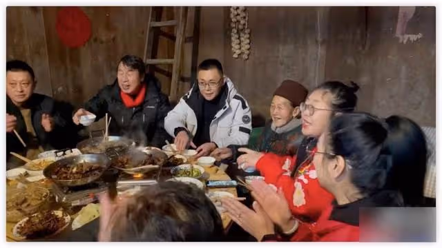 曝杜海濤沈夢辰領證，網友在民政局偶遇，男方父母剛去女方家過年