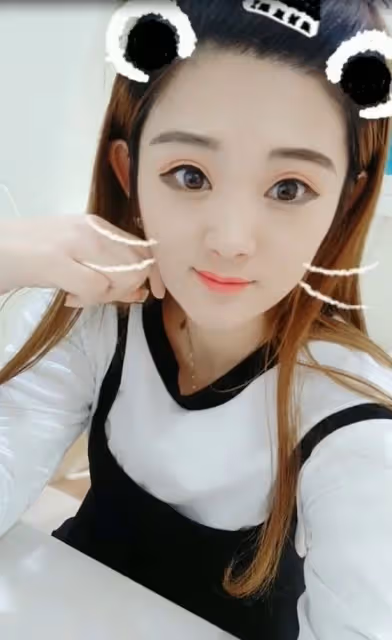 撞臉明星意外走紅的八大網紅:林霸天版鞠婧禕迷人,翻版楊冪絕了