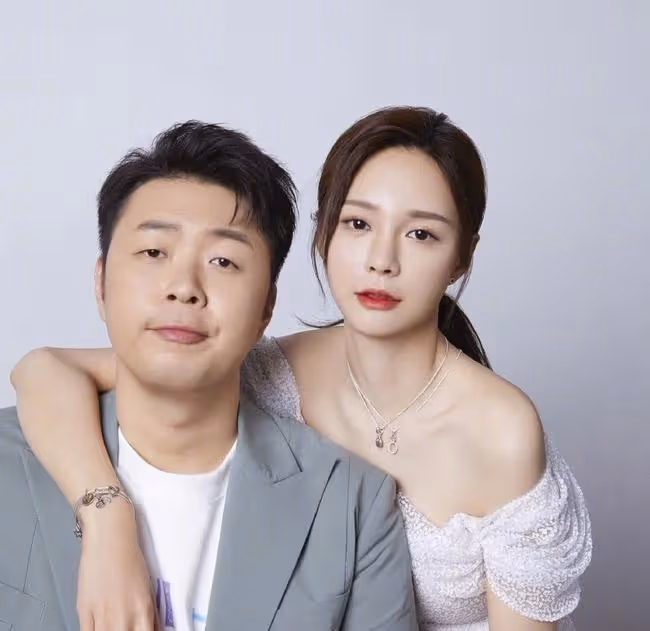 杜海濤沈夢辰結婚啦!曬結婚照顏值高太甜蜜,官宣時間暗藏玄機
