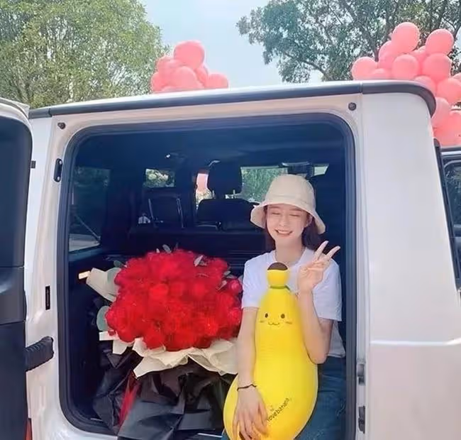 杜海濤沈夢辰結婚啦!曬結婚照顏值高太甜蜜,官宣時間暗藏玄機