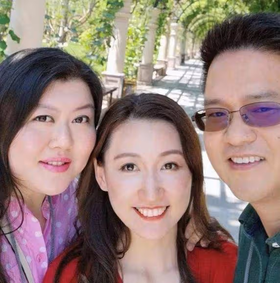 向華強:陳嵐是我摯愛,李小龍死在我前妻的床上,我們還是一家人