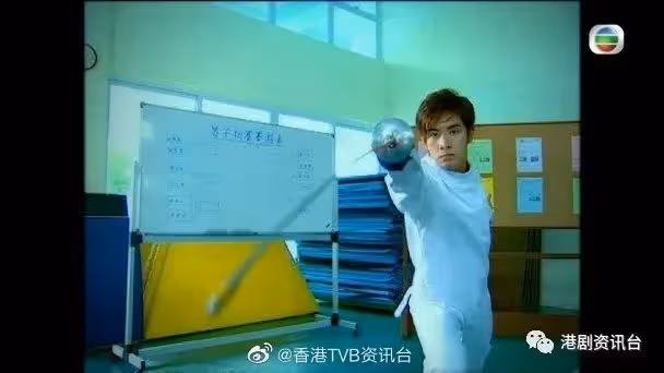 回巢與視帝黎耀祥拍劇!前TVB小生15年後再接無線劇