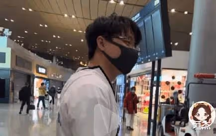 直播間嘲諷殘疾老奶奶,硬剛王思聰的孫一寧,如今自曝被性騷擾?