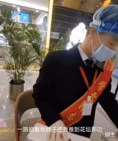 直播間嘲諷殘疾老奶奶,硬剛王思聰的孫一寧,如今自曝被性騷擾?