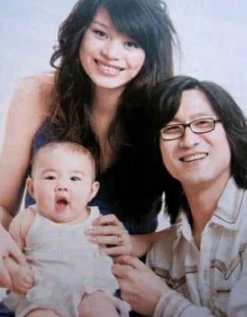 葛薈婕仍難忘汪峰!追憶孕期男方為其寫歌表白,談女兒小蘋果淚目
