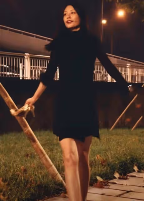 葛薈婕仍難忘汪峰!追憶孕期男方為其寫歌表白,談女兒小蘋果淚目