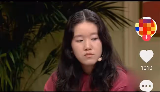 英達小兒子首次公開談巴圖,網友指責父子倆都甩鍋,不愧是一家人