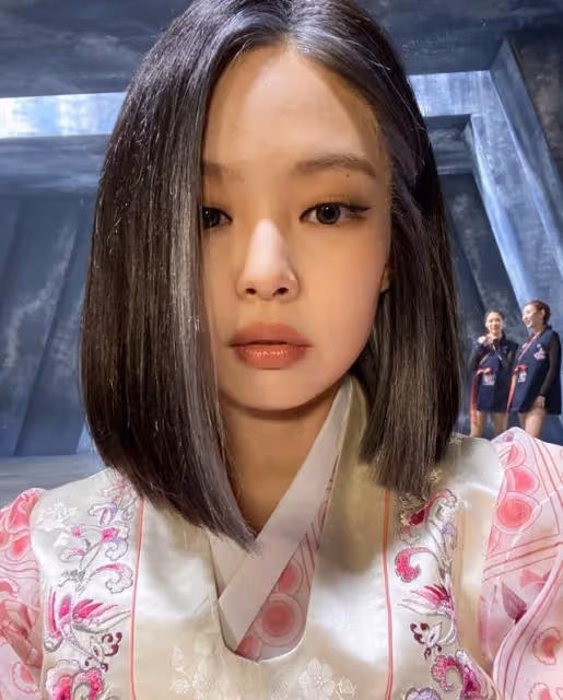 BLACKPINK成員Jennie被當槍使,私下的祝福,被搬到了檯面上