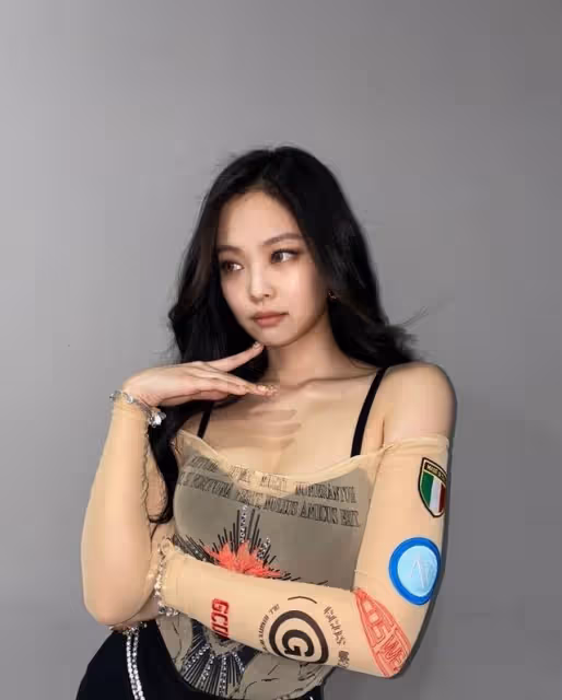 BLACKPINK成員Jennie被當槍使,私下的祝福,被搬到了檯面上