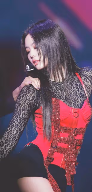 BLACKPINK成員Jennie被當槍使,私下的祝福,被搬到了檯面上